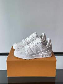 Picture of Louis Vuitton Shoes _SKULVsz38-45jyh051215850